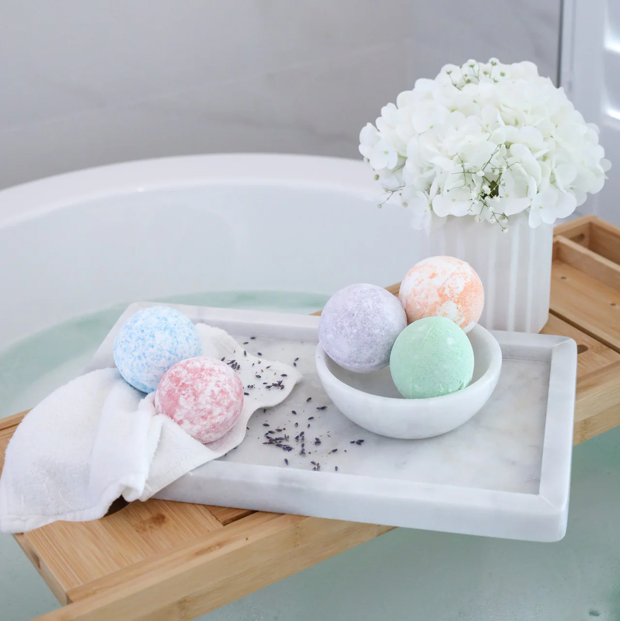 Best Sellers Bath Bomb Box Set - Image 5